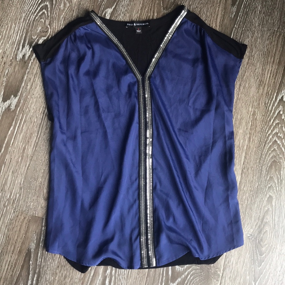 Small v-neck tank by Rock & Republic